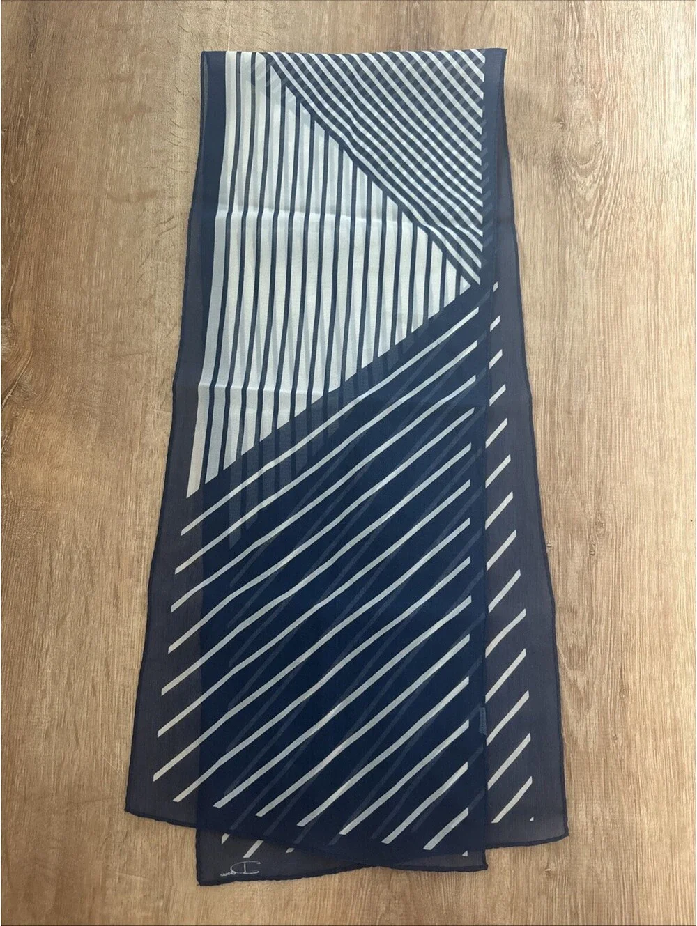 Vintage Dèscu Blue White Geometric Stripe Silk Scarf Long Skinny 46x9.5